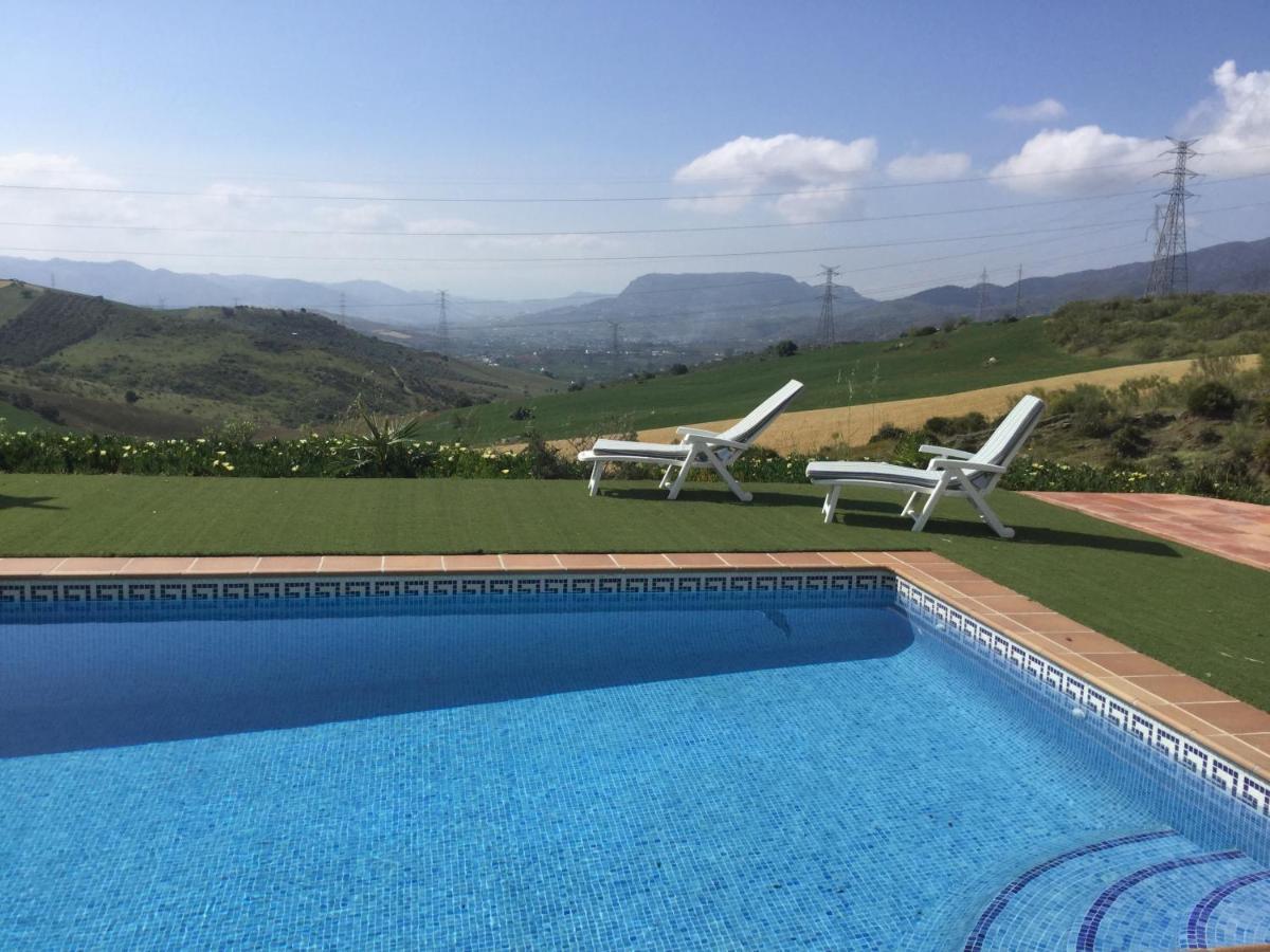 אלורה Cortijo Las Palmeras El Chorro מראה חיצוני תמונה